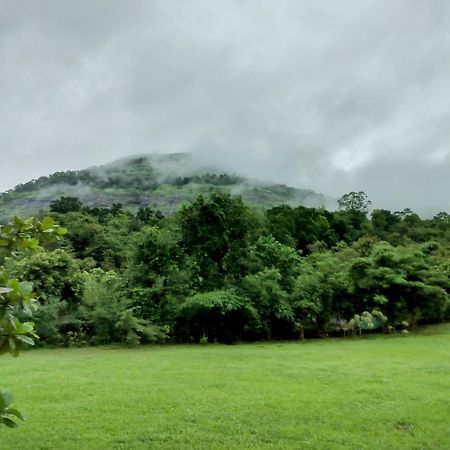 King'S Landing Villa Karjat Exterior foto